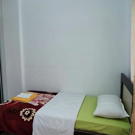 Hotel Shpetimi Zhaban Exterior foto